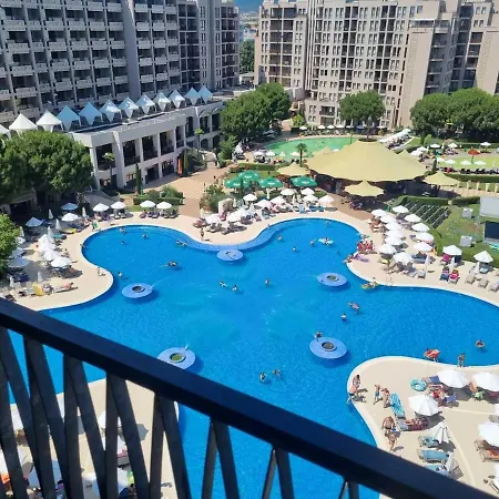 Апартамент Royal Sea G