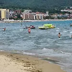 Royal Sea G Appartamento *